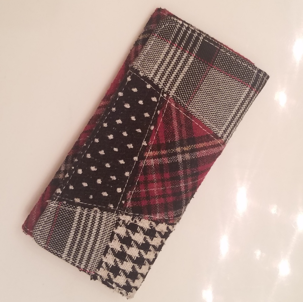 Mix-Pattern Plaid Wallet